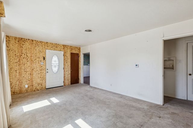 6233 Windermere Place, Fort Worth, TX 76112