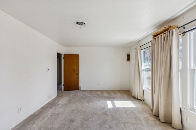 6233 Windermere Place, Fort Worth, TX 76112