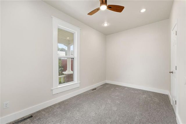 200 N 16th Street, Kansas City, KS 66102