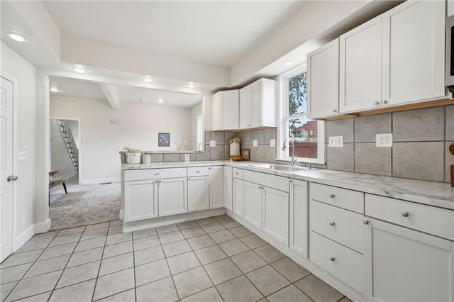 200 N 16th Street, Kansas City, KS 66102