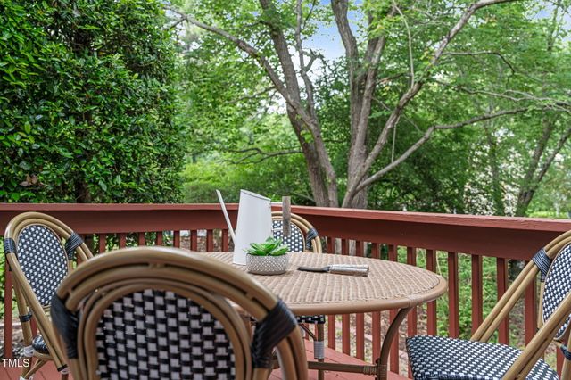 240 Standish Drive, Chapel Hill, NC 27517