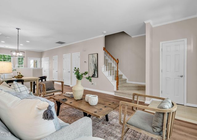 240 Standish Drive, Chapel Hill, NC 27517