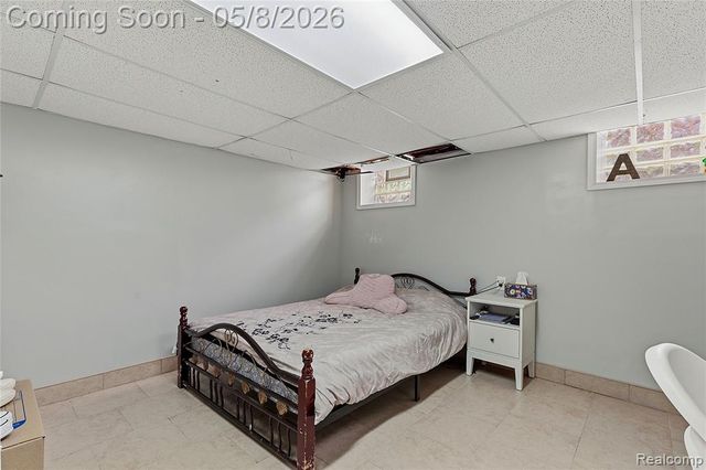 7271 Lucerne Street, Dearborn Heights, MI 48127