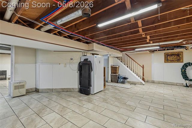 7271 Lucerne Street, Dearborn Heights, MI 48127