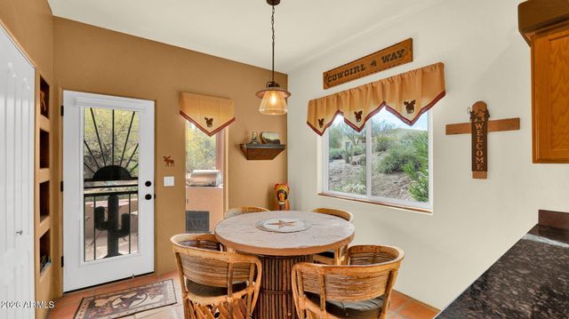 38065 N CAVE CREEK Road 36, Cave Creek, AZ 85331