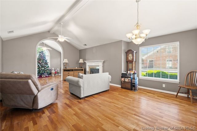 2414 Magnolia Court, Clarksville, IN 47129