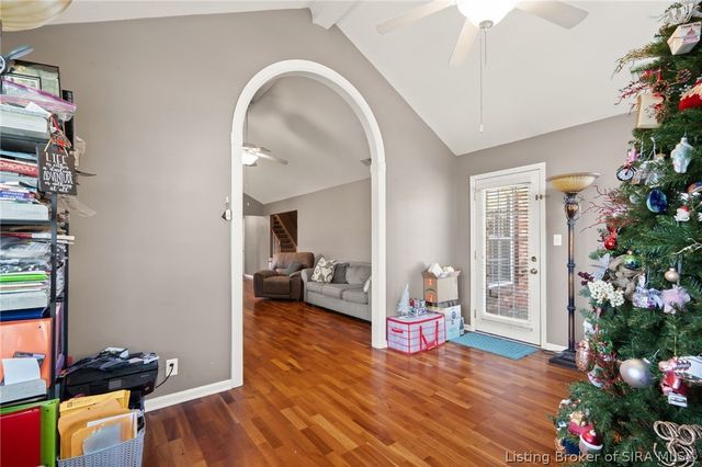 2414 Magnolia Court, Clarksville, IN 47129