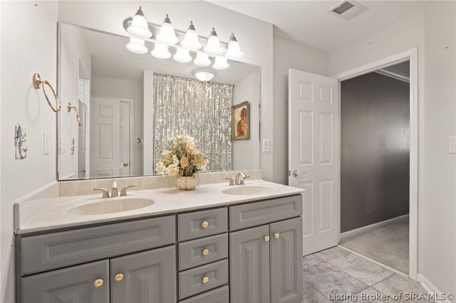 2414 Magnolia Court, Clarksville, IN 47129