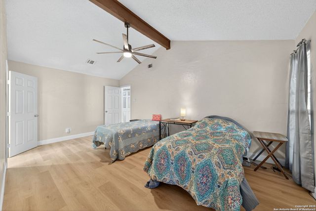 15038 Old Creek Dr, San Antonio, TX 78218