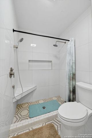 15038 Old Creek Dr, San Antonio, TX 78218