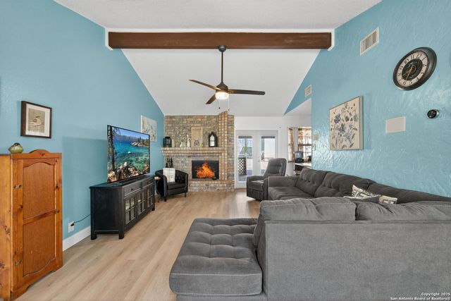 15038 Old Creek Dr, San Antonio, TX 78218