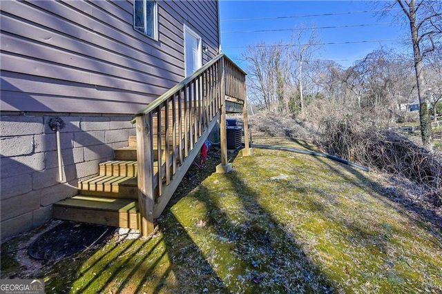 955 Tilden Street NW, Atlanta, GA 30318
