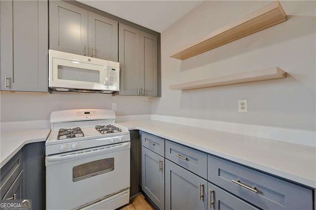 955 Tilden Street NW, Atlanta, GA 30318