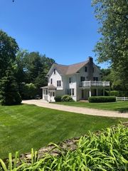 128 Five Mile River Road, Darien, CT 06820