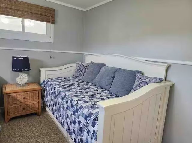 10 Stanton Avenue, Narragansett, RI 02882