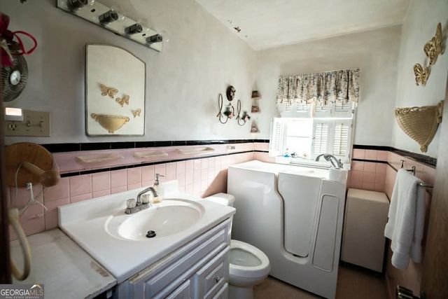 137 Huffaker Road NW, Rome, GA 30165