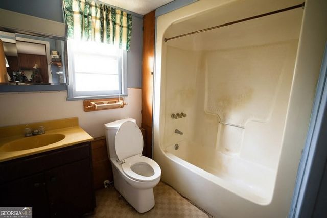 137 Huffaker Road NW, Rome, GA 30165