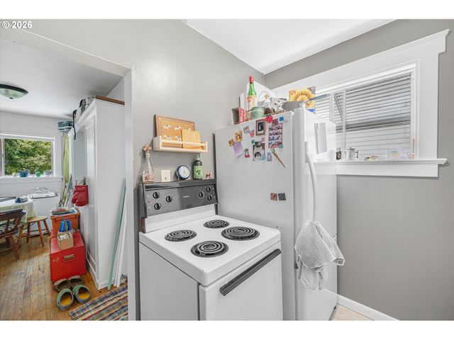 2237 Ne 14TH Ave, Portland, OR 97212