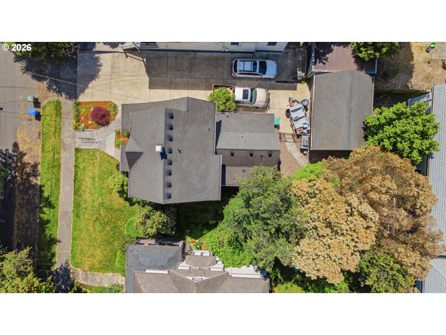 2237 Ne 14TH Ave, Portland, OR 97212
