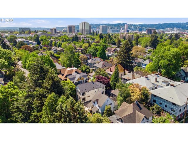 2237 Ne 14TH Ave, Portland, OR 97212