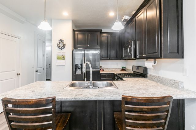 677 N 220 E, Salem, UT 84653