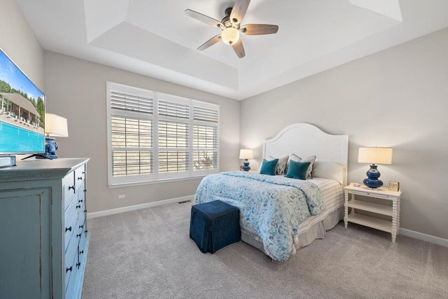 112 Lake Vista CIRCLE, Fontana, WI 53125