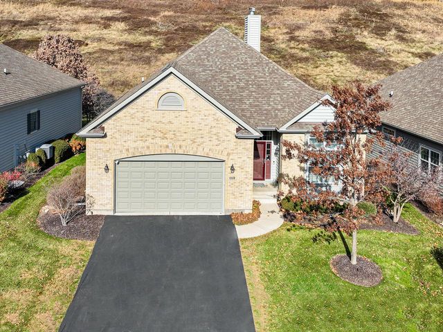 112 Lake Vista CIRCLE, Fontana, WI 53125