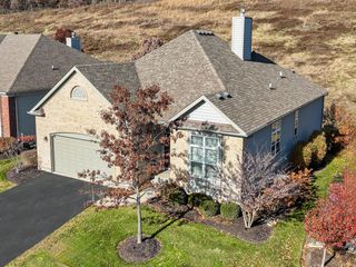 112 Lake Vista CIRCLE, Fontana, WI 53125