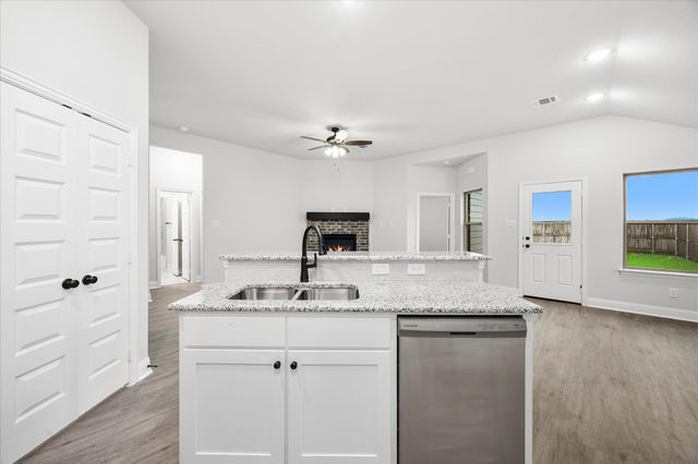 3800 Arrowchop Drive, Caddo Mills, TX 75135