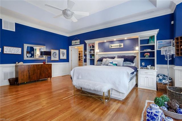 220 Olde Pond LN, Yorktown, VA 23693