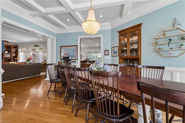 220 Olde Pond LN, Yorktown, VA 23693