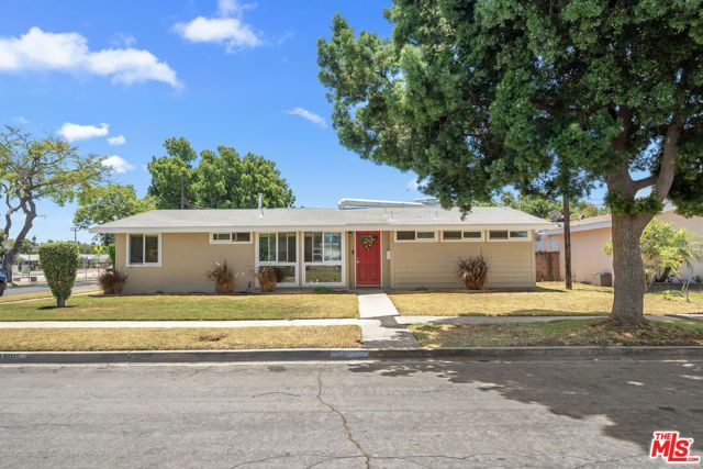 3490 E La Jara Street, Long Beach, CA 90805