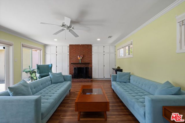 3490 E La Jara Street, Long Beach, CA 90805
