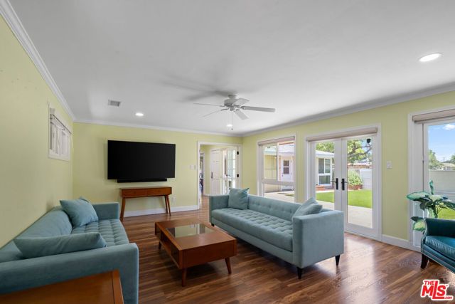 3490 E La Jara Street, Long Beach, CA 90805