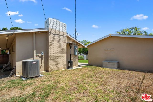 3490 E La Jara Street, Long Beach, CA 90805