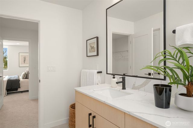 1912 B Ferry Avenue SW, Seattle, WA 98116