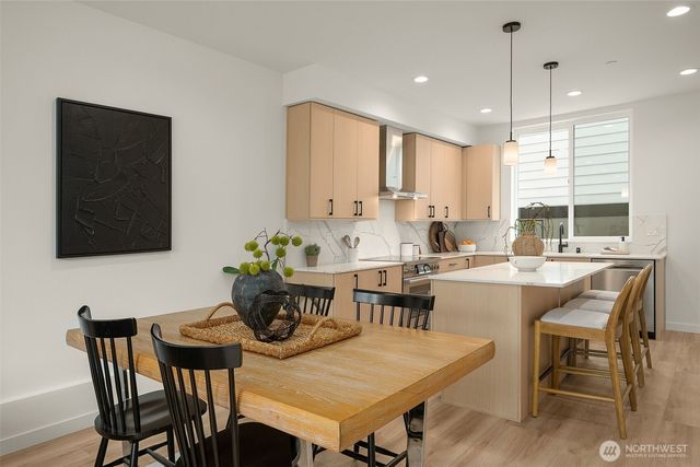 1912 B Ferry Avenue SW, Seattle, WA 98116