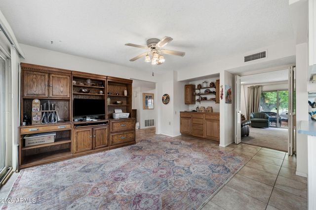146 LEISURE WORLD --, Mesa, AZ 85206