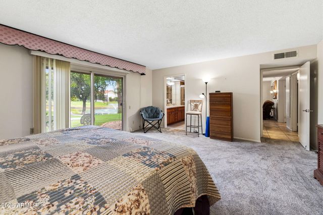 146 LEISURE WORLD --, Mesa, AZ 85206