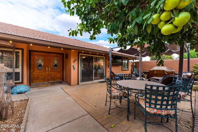 146 LEISURE WORLD --, Mesa, AZ 85206