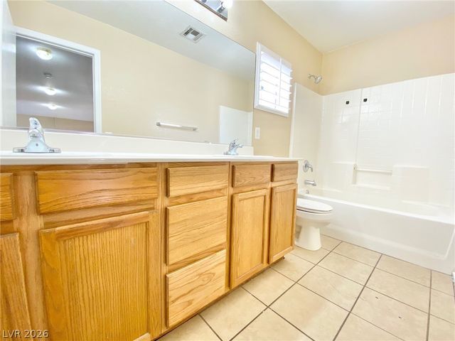 5828 Fern Gully Way, North Las Vegas, NV 89031