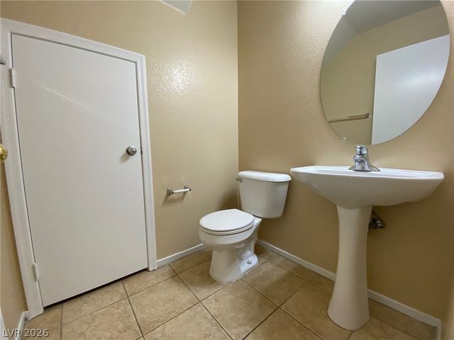 5828 Fern Gully Way, North Las Vegas, NV 89031