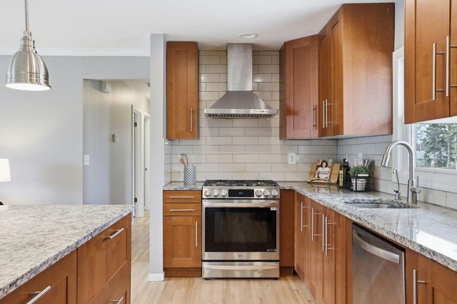 4504 Andover Road, Edina, MN 55435