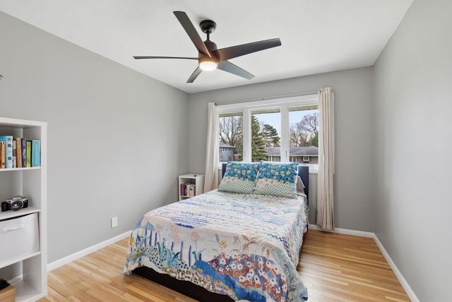 4504 Andover Road, Edina, MN 55435