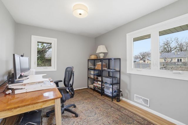 4504 Andover Road, Edina, MN 55435