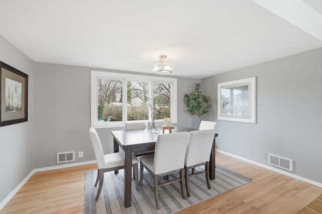 4504 Andover Road, Edina, MN 55435