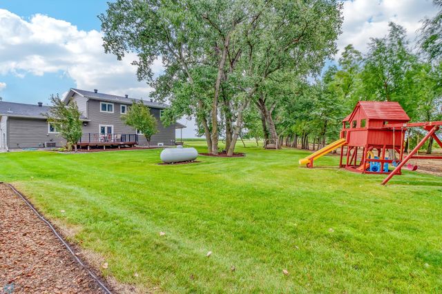 2827 110th Street S, Glyndon, MN 56547