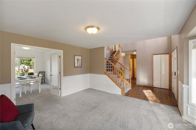 2208 215th Ave East, Lake Tapps, WA 98391