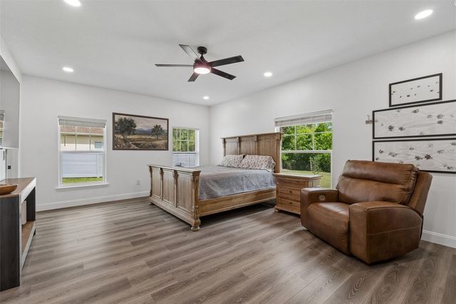 36811 SUMMERS RIDGE DRIVE, Dade City, FL 33525