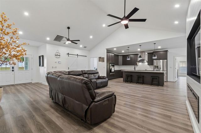 36811 SUMMERS RIDGE DRIVE, Dade City, FL 33525